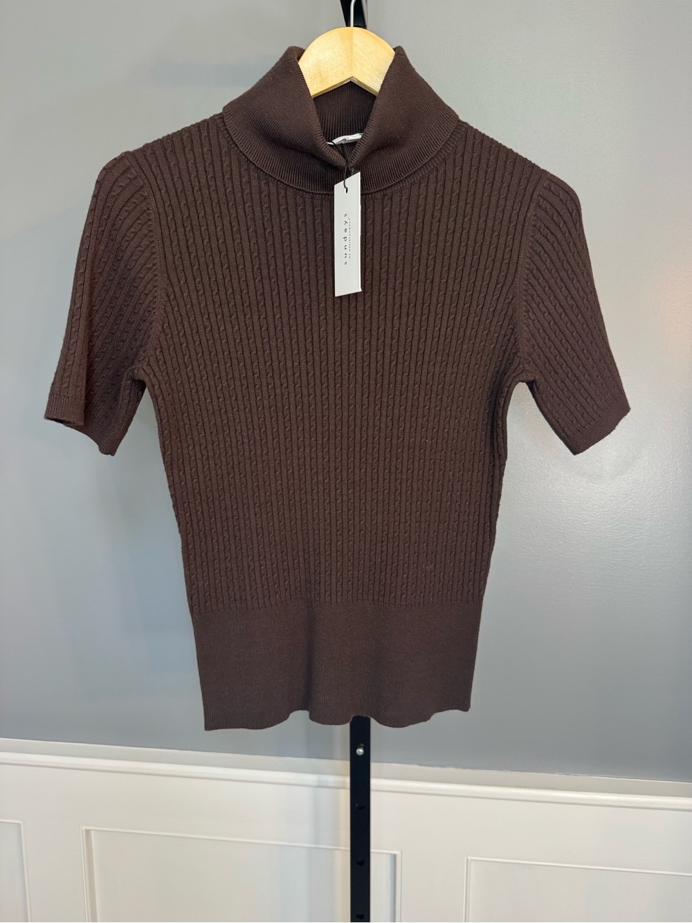 Sundays Dione Sweater Chocolate Brown L NWT Cable Knit Turtleneck